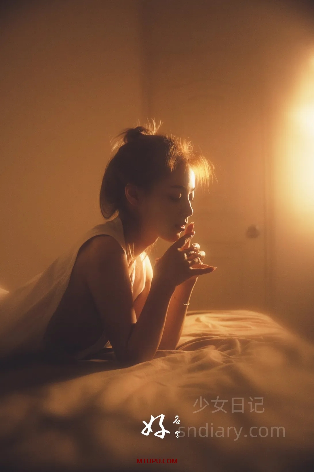 摄影师好名字：杭州高颜值美女人体私房写真 [557P-1.52GB][百度网盘]