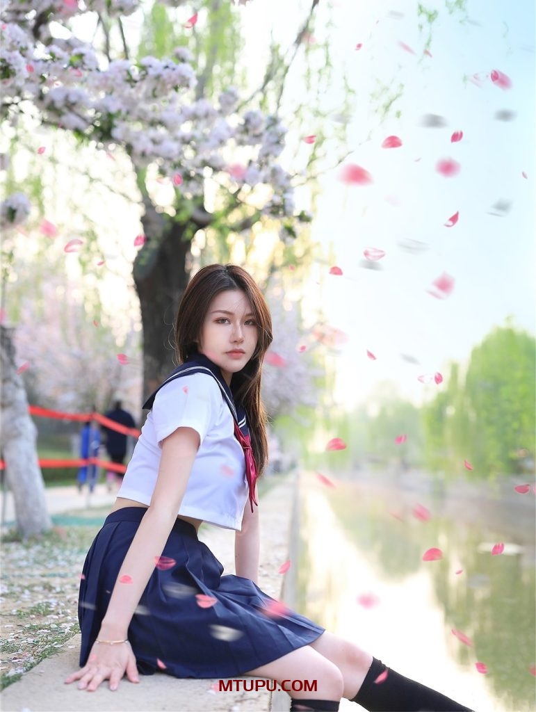 希威社 未流出写真合集[8套][550P 4.4GB]