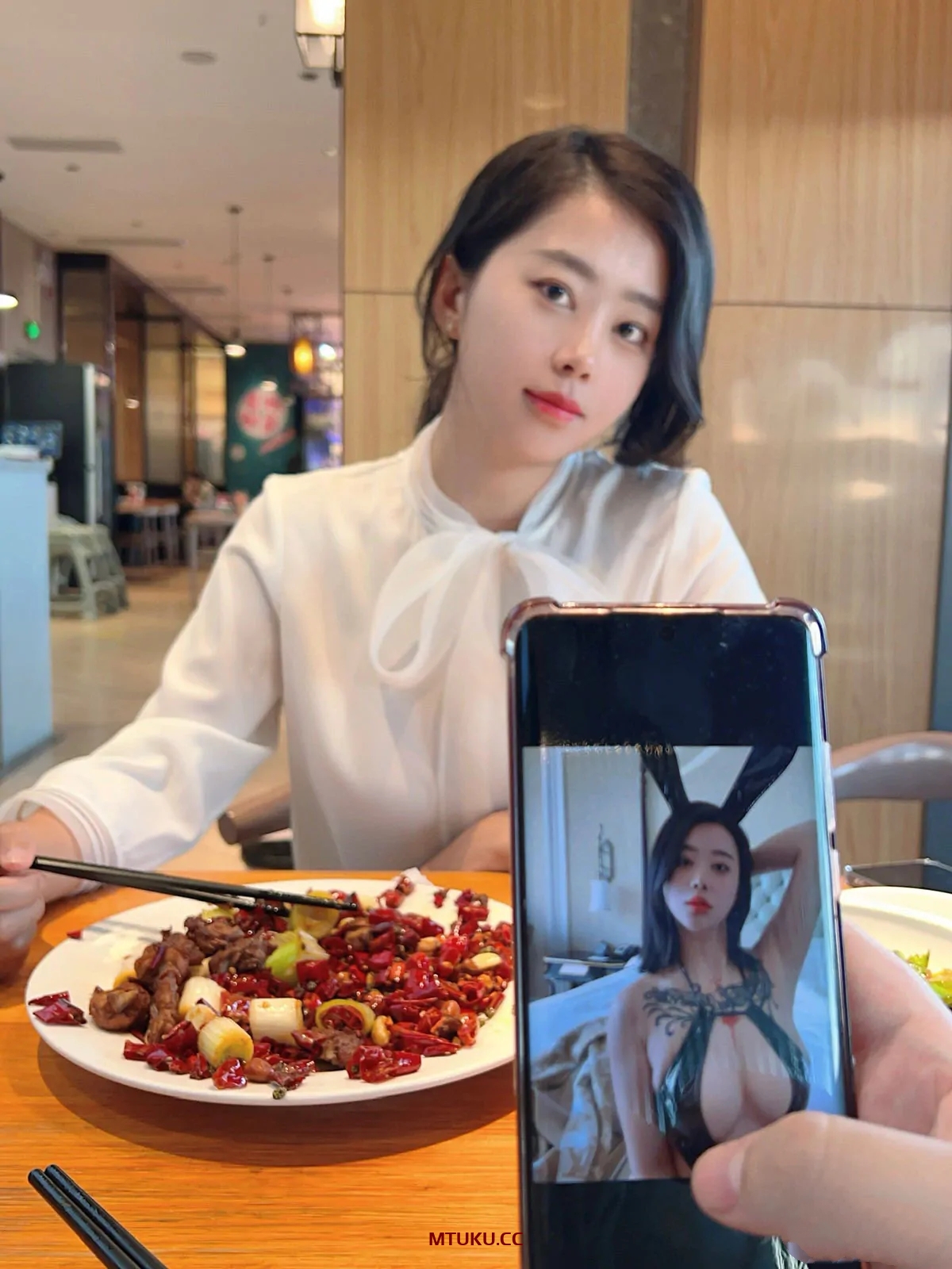 张老师 – 微密圈系列(含嘉宾)图片&视频