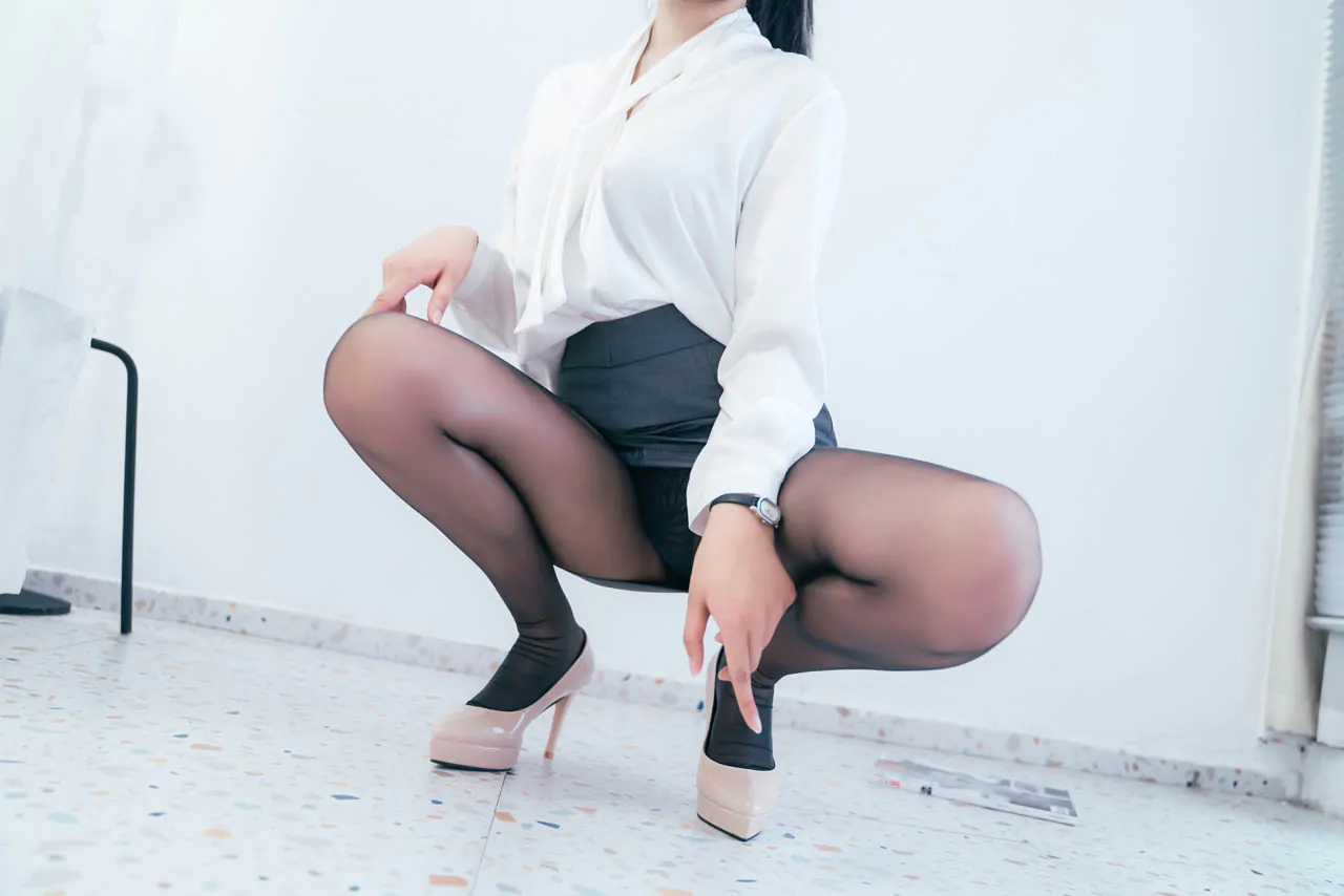 轩萧学姐 写真合集[95套][持续更新]