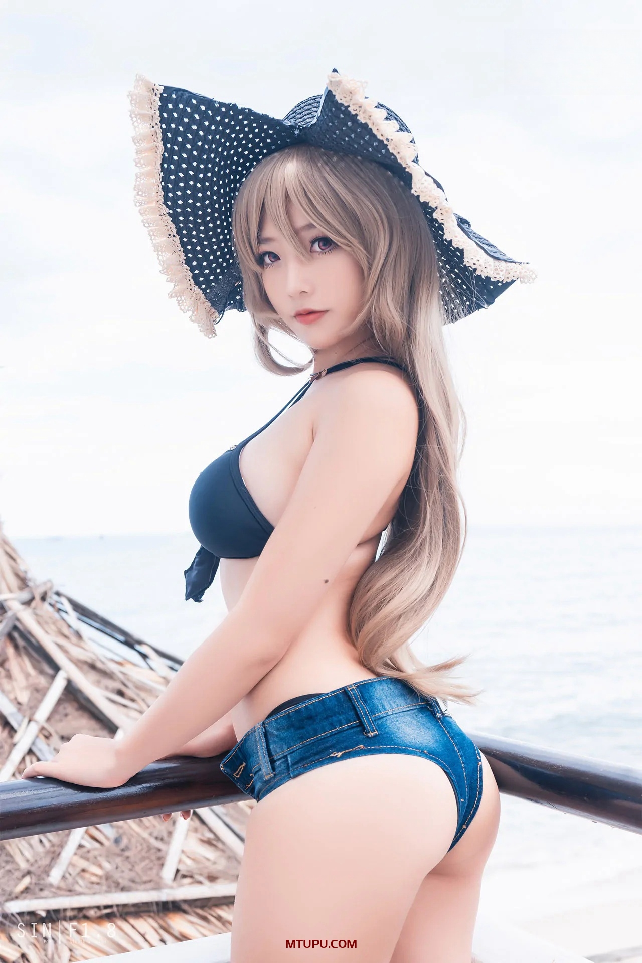 Messie Huang – 写真最新合集[42套][持续更新]