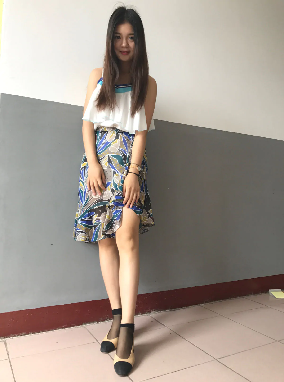 [合集]学妹校园寝室丝短袜美脚全套42期，大小8.38G