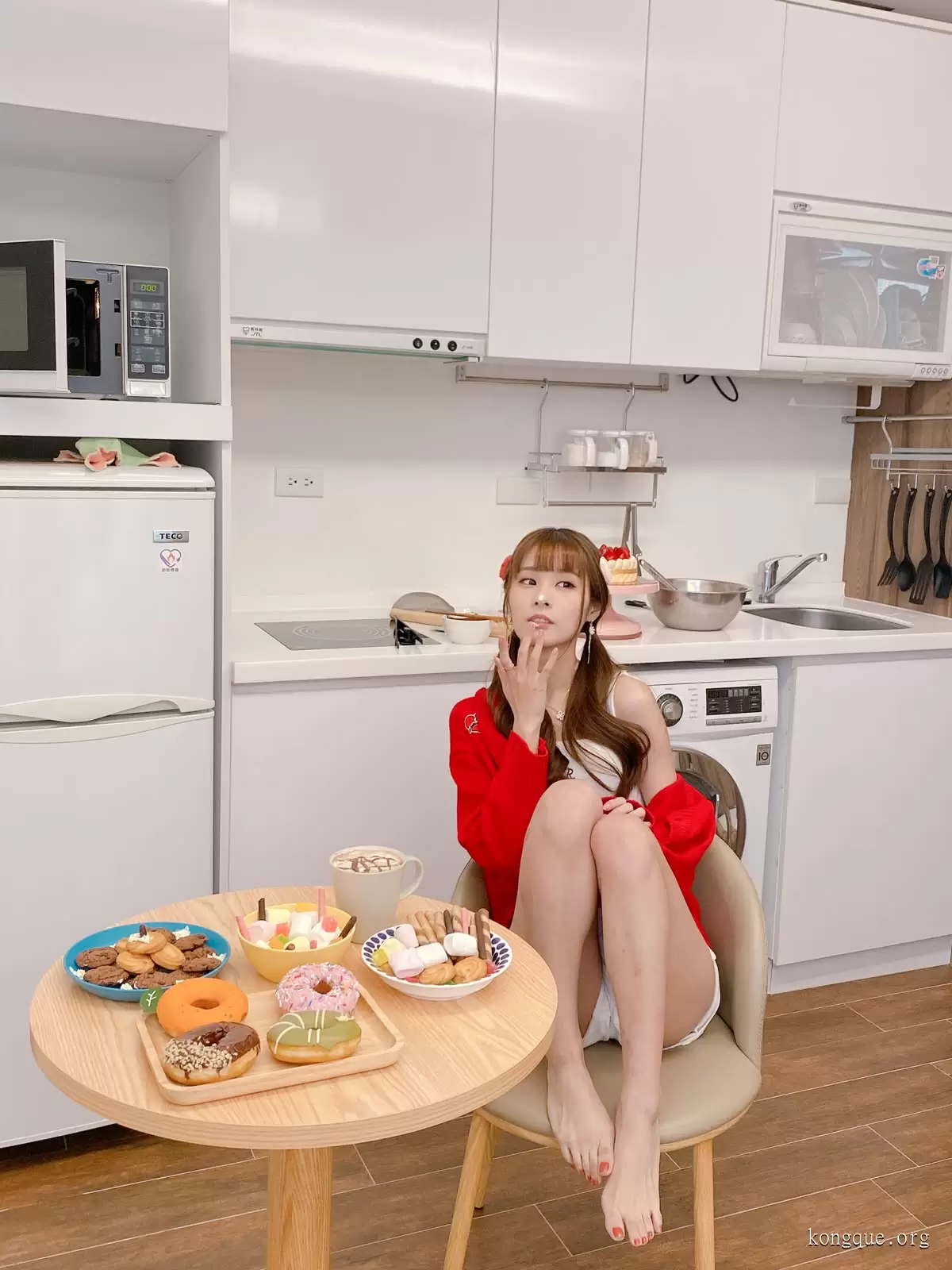 泥泥汝 写真最新合集[14套]2024年更新中