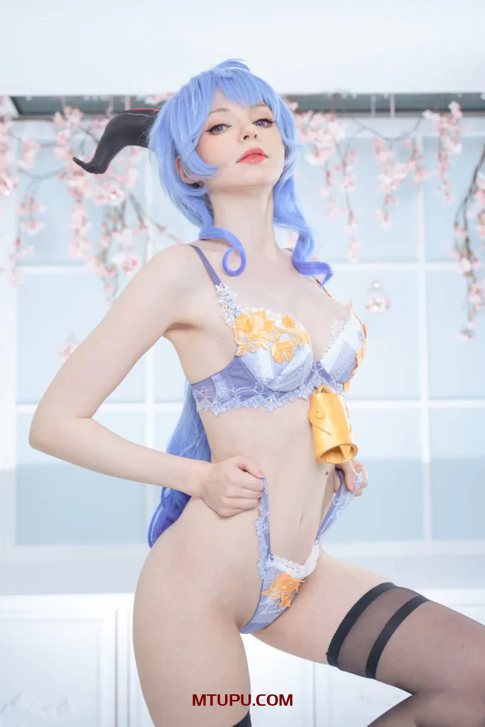 Peach milky （爱尔兰）写真合集[35套][10.5GB][持续更新]