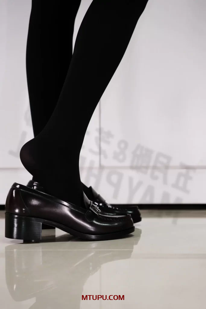 芝士好椰 – 全套99期&amp;视频[63.6G-2025.10]