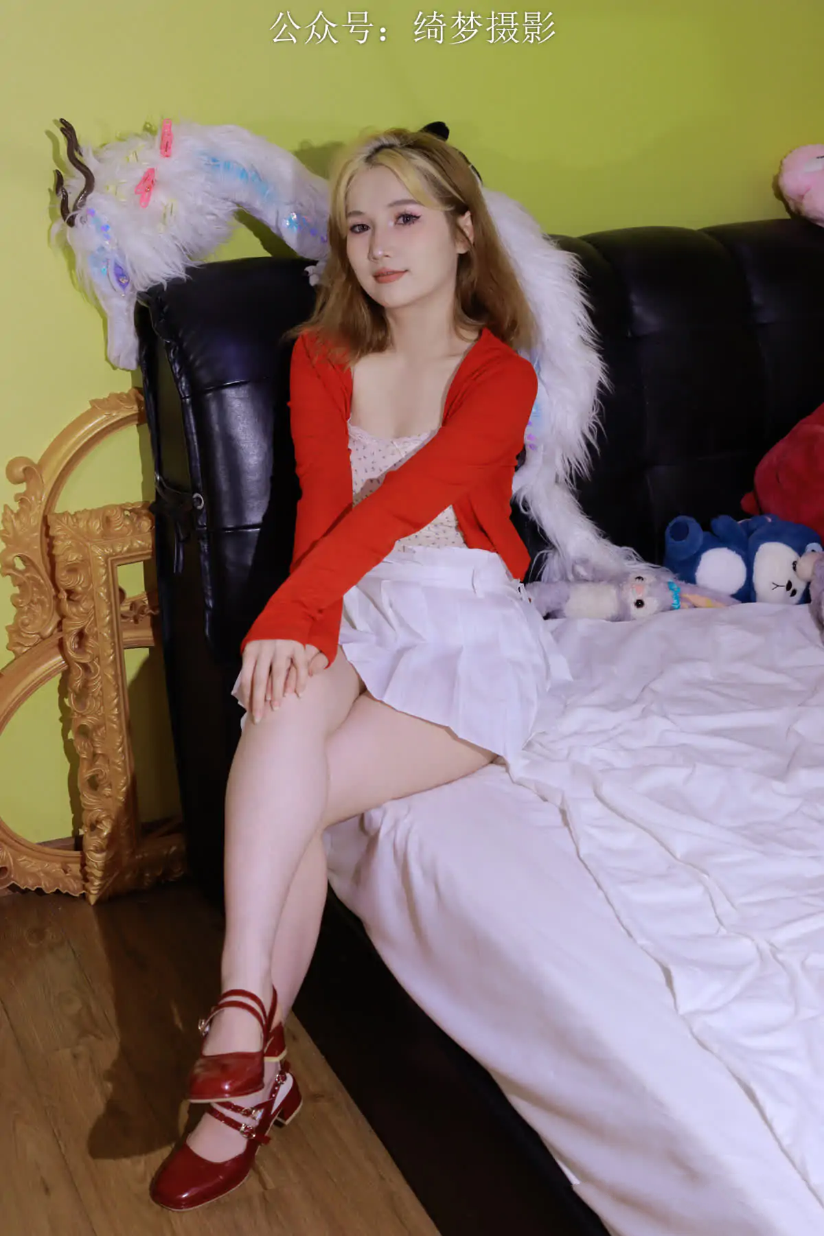 绮梦摄影 – 全套32套含4K视频[418G-2025.10持续更新]