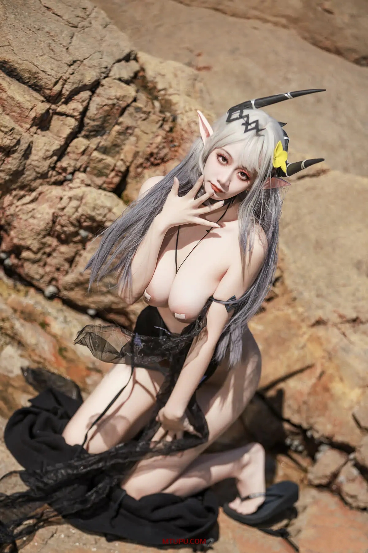 阿雪雪 – 全套15套&amp;视频[24.4G-2025.8]