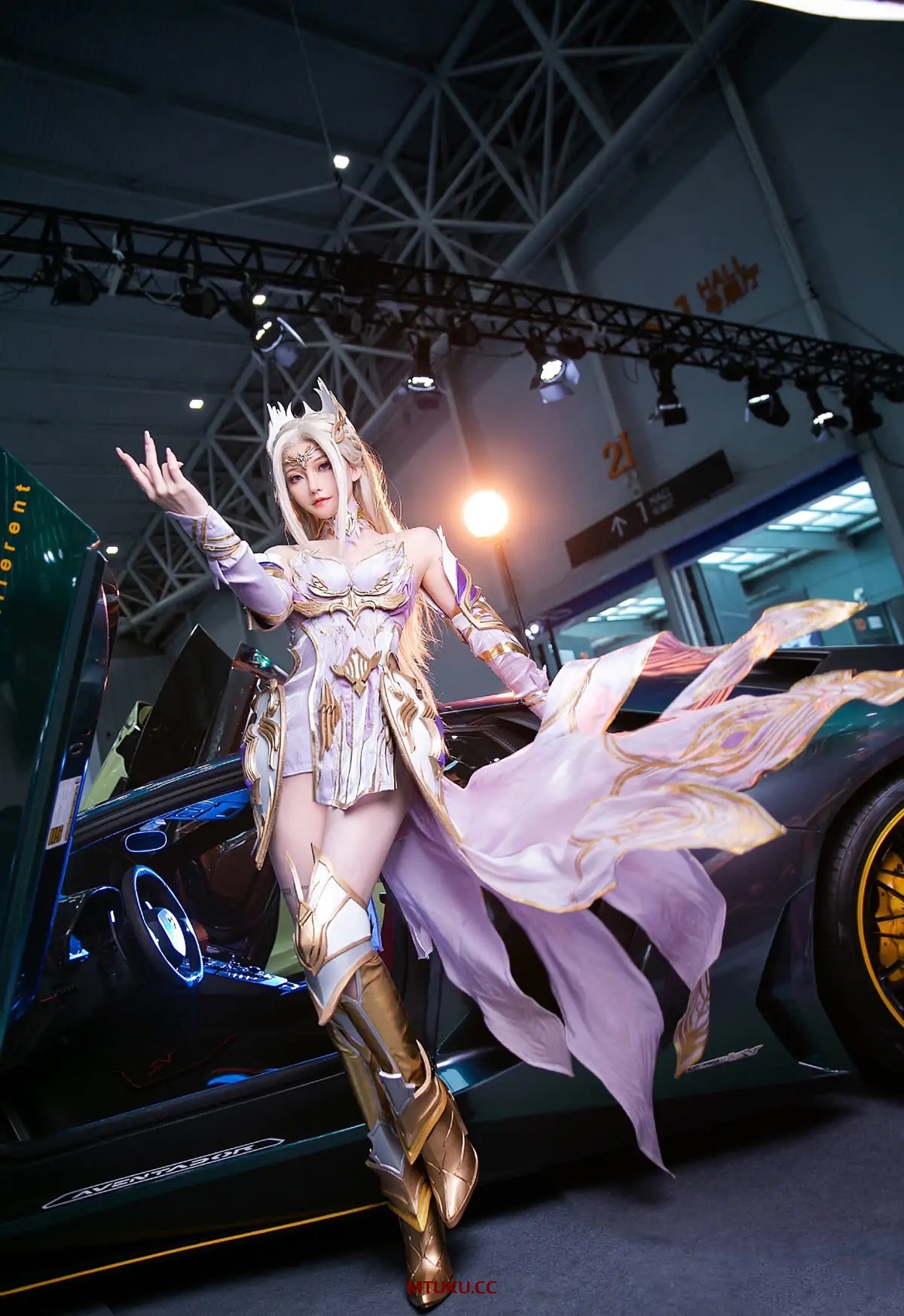 露兒大魔王 – 全套11套[1.8G-2025.9新发]