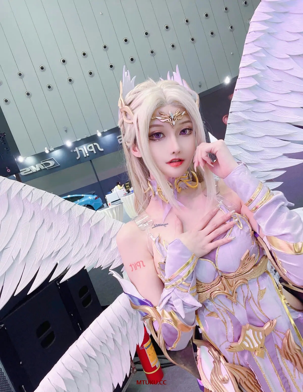 露兒大魔王 – 全套11套[1.8G-2025.9新发]