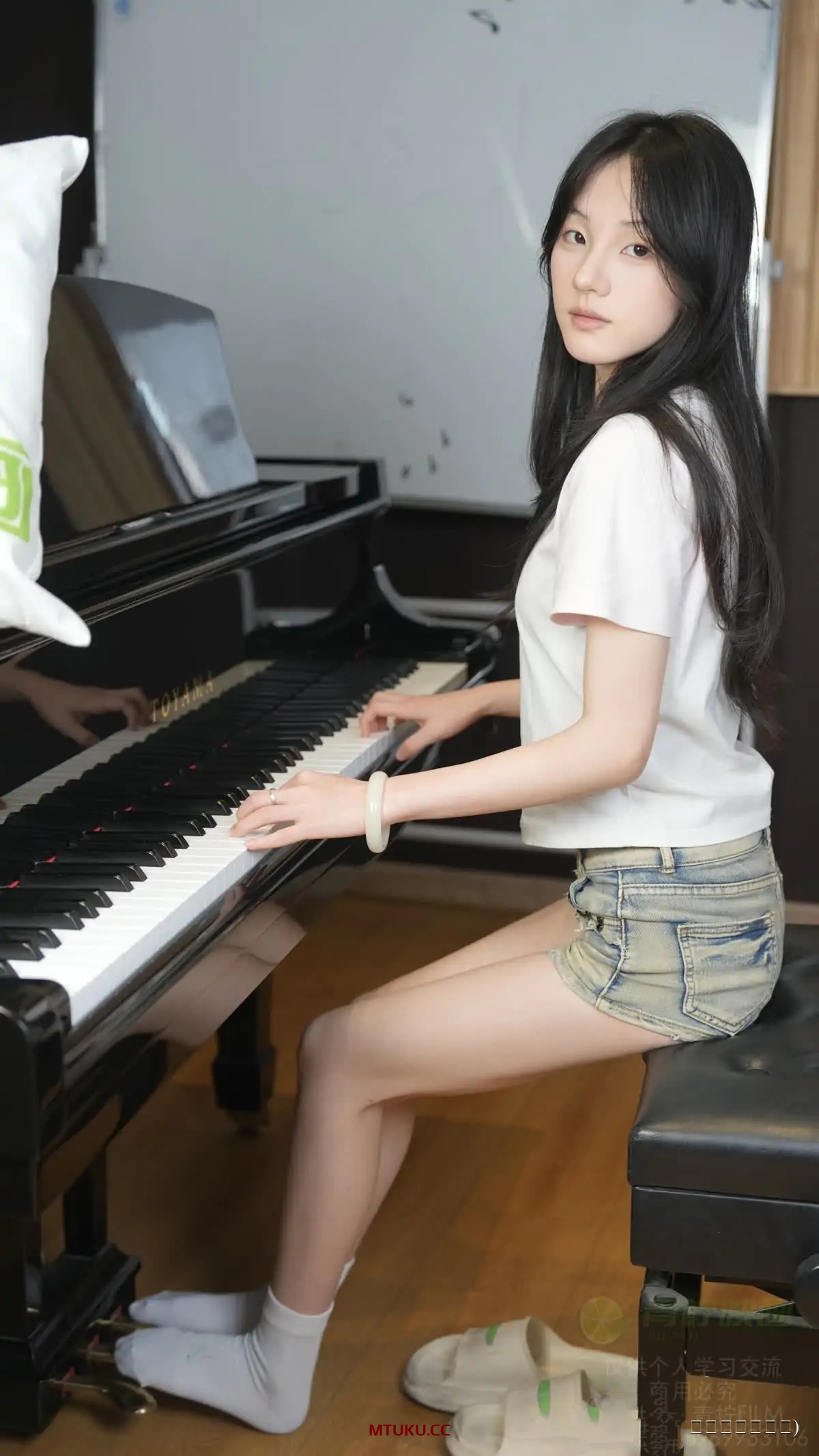 青柠映画 – 少女美足美图视频19期[109G-2025.12]