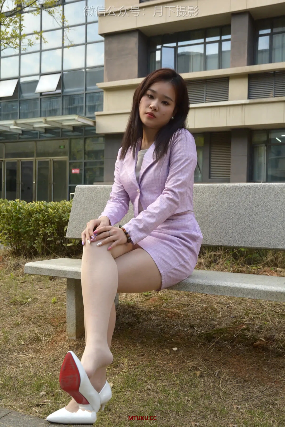 爱月下 – 美足美图视频7套[41G-2025.12]