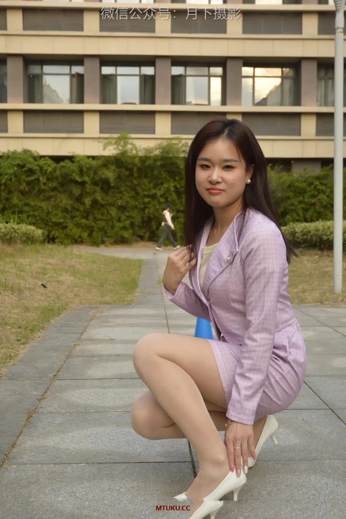 爱月下 – 美足美图视频7套[41G-2025.12]