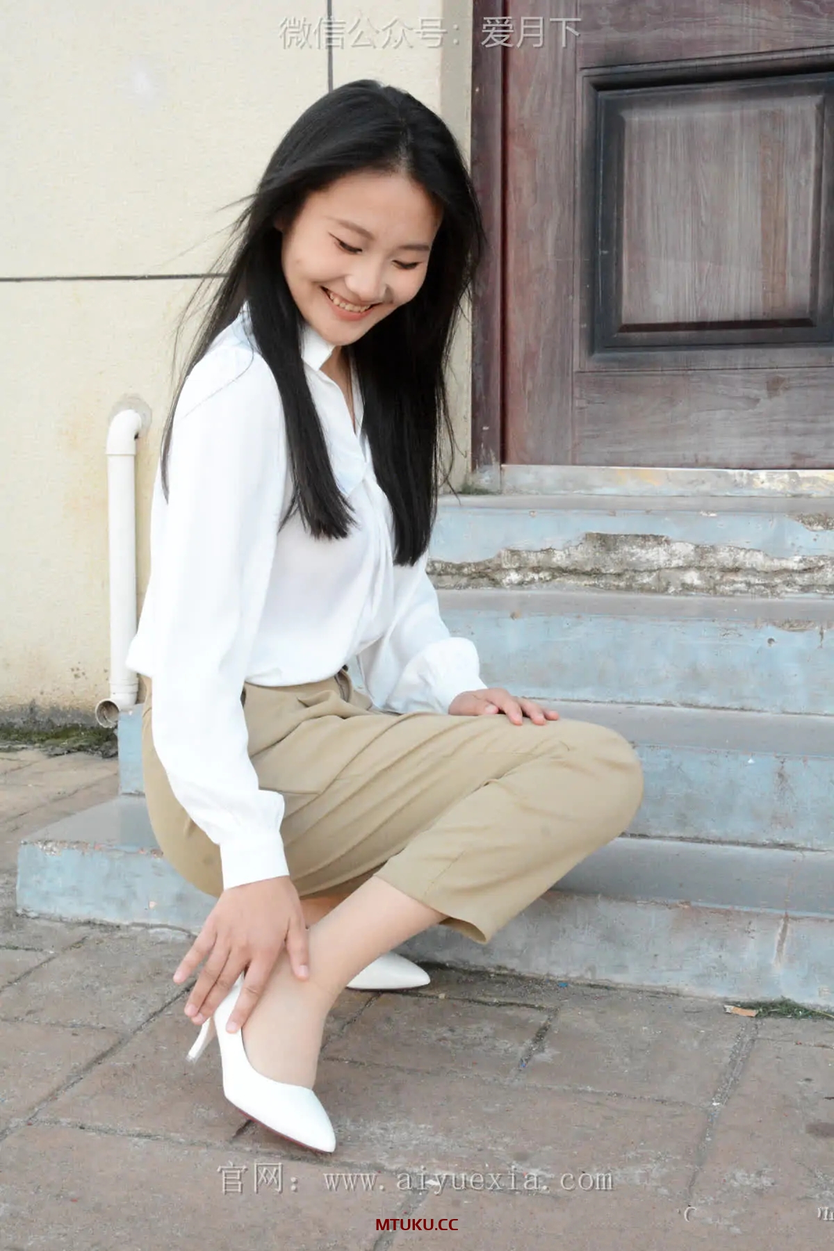 爱月下 – 美足美图视频7套[41G-2025.12]