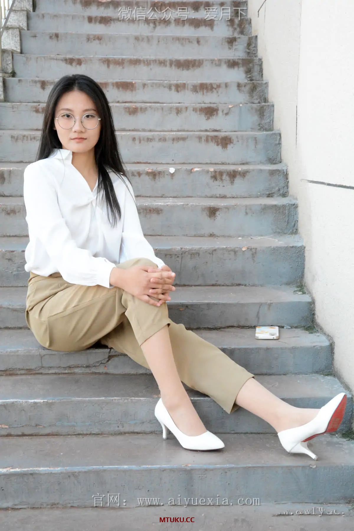 爱月下 – 美足美图视频7套[41G-2025.12]